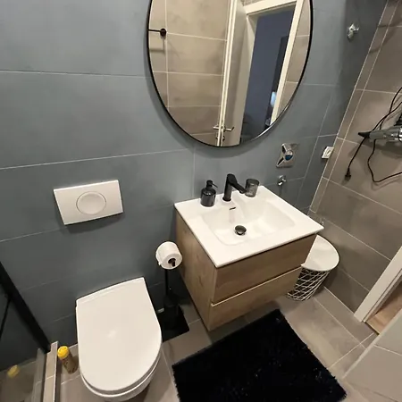 Damba 4 Apartament *