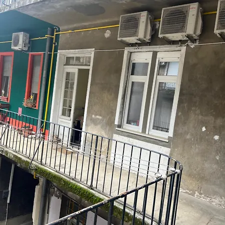 Apartment Damba 4 *